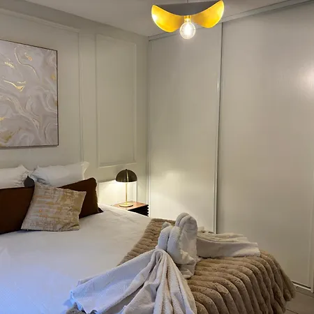 Appartement Emerald Chic - Terrace Fiber & Parking - 4 Guests - Ac *