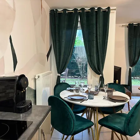 Emerald Chic - Terrace Fiber & Parking - 4 Guests - Ac *