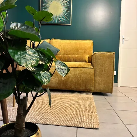 Emerald Chic - Terrace Fiber & Parking - 4 Guests - Ac *